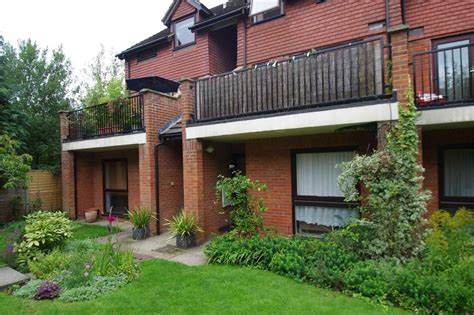 Lynbury Court Rickmansworth Road 1 Bed Apartment £900 Pcm £208 Pw