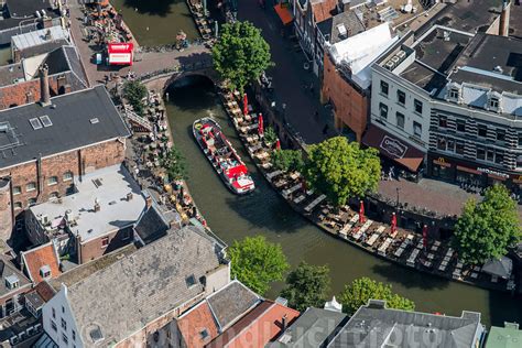 HollandLuchtfoto Utrecht Luchtfoto Oude Gracht 1