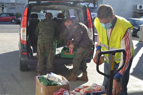 Entrega De Alimentos Por Parte Del Ej Rcito Fundaci N Banco De