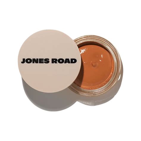 Jones Road Beauty What The Foundation Review 2022 Glamour