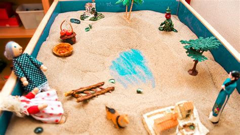 The Evidence And Benefits Of Sand Tray Therapy