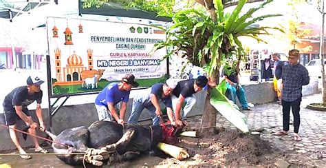 Penyembelihan Dan Pendistribusian Daging Qurban Mtsn Banyumas