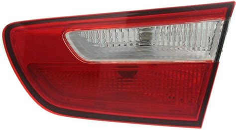 Fitrite Autoparts New Right Passenger Side Inner Tail Light Assembly