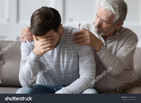 Caring Elderly Father Hug Comfort UpsetẢnh Có Sẵn1679894671 Shutterstock