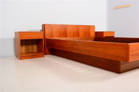 Mid Century Danish Modern Teak Platform Bed Queen Size