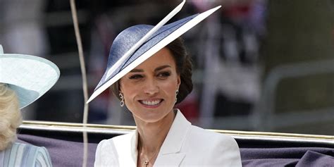 Jubilé De La Reine Kate Middleton Rend Un Magnifique Hommage Mode à