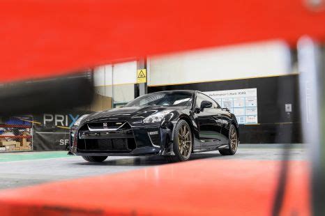 Nissan Gt R Reviews Models Range Carexpert