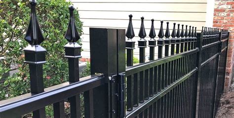 Imaginative Ways To Decorate Your New Aluminum Fence