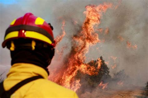 Incêndio faz cinco feridos em Palmela um dos quais grave