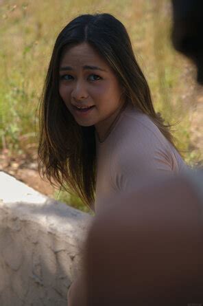 AMATEUR GIRL SexArt Running