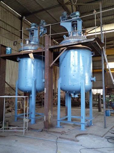 Stainless Steel SS Chemical Reactor Capacity 500 L Capacity KL 3