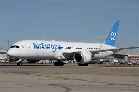 Air Europa Boeing Dreamliner Ec Nbm V Images Aviation Media