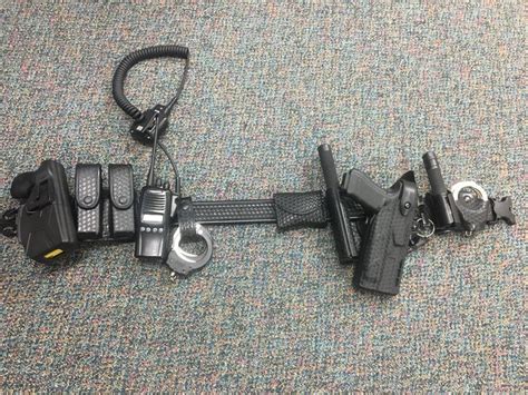 Pin By Kamorean Matthews On Gear Police Duty Belt Duty Belt Setup Police Gear