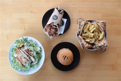 Milf Grill Meat Ι live for στην Αγία Παρασκευή Athens Hot Spots