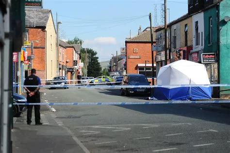 Man dies after being arrested and taken to police station - Manchester ...