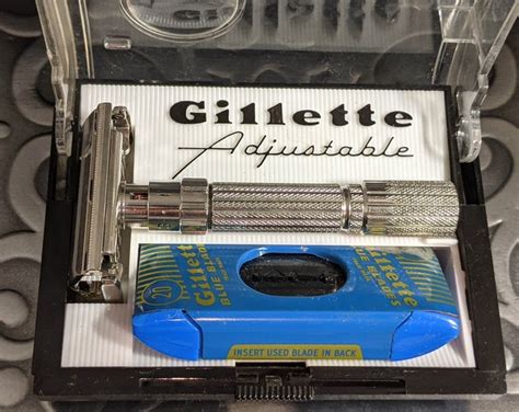 Gillette Fatboy Adjustable Vintage Safety Razor Set In Case With