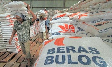 Skandal Korupsi Beras Premium Palsu Kepala Bulog Waingapu