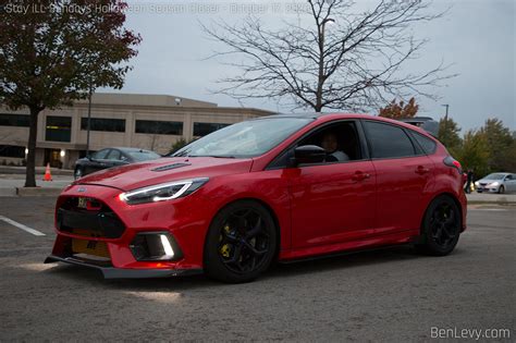 Red Ford Focus St Benlevy