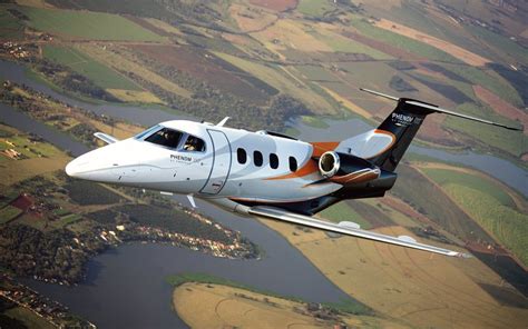 Embraer Phenom 100