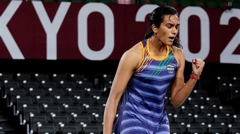 Tokyo Olympics Pv Sindhu Through To Q F With Emphatic Win Against