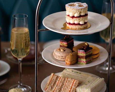 Afternoon Tea Cake Stand For Plates Cake Stand Food Presentation