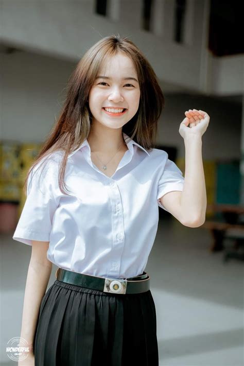 Ghim của Yen Siang Huang trên Thai university uniform trong 2023 Phụ