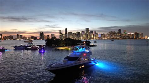 Miami Rent Boat Rental With Murano Yacht Group Murano Yacht Groups