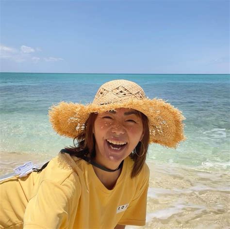 田中律子さんのインスタグラム写真 田中律子instagram「夏のような沖縄〜🌴🌞🌈🏄 家にいたら、汗だく💦になったから、シャワー