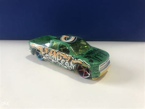 Hot Wheels Chevy Silverado Autići makete automobila OLX ba