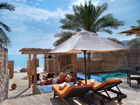 Oman Luxury Resort Boosts Eco-Experience - Pool Resort Escapes