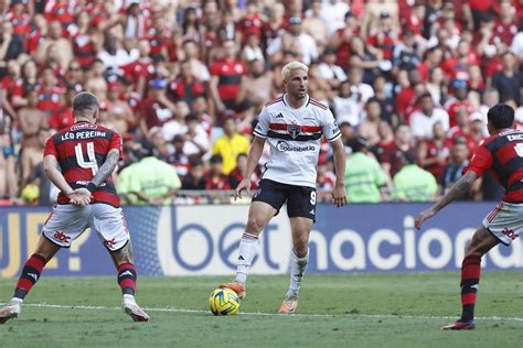 Em Vantagem S O Paulo Recebe O Flamengo No Morumbi Pela Final Da Copa