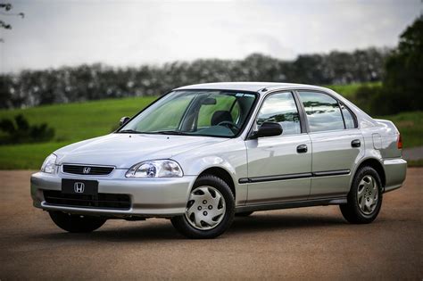 Andamos No Primeiro Honda Civic Feito No Brasil 20 Anos Atrás Quatro