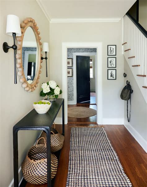 Transitional Hallway Decor Ideas For A Stylish And Functional Space