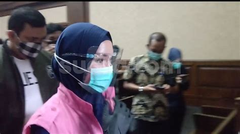 Jalani Sidang Penampilan Jaksa Pinangki Jadi Sorotan