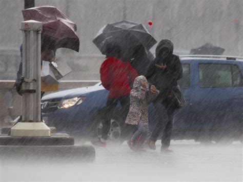 Orages violents grêle fortes pluies les prévisions météo à Paris et