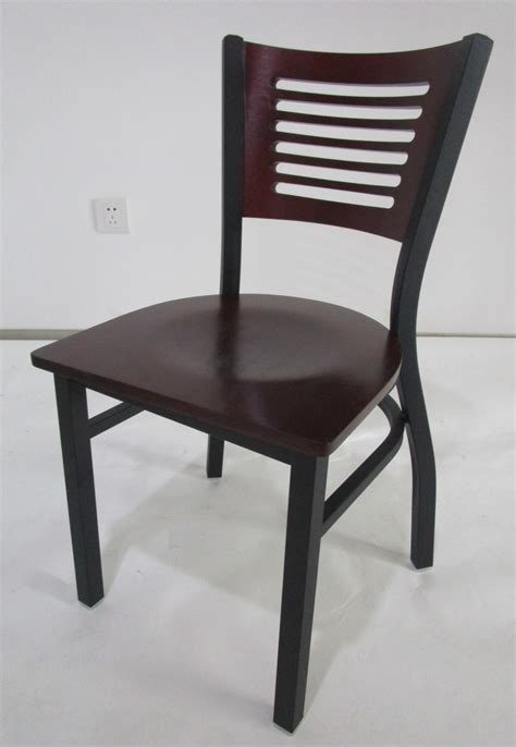 Muebles de jardin con palets: Mesas y sillas restaurante
