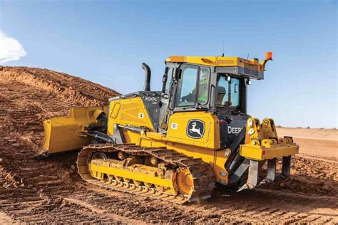 John Deere Extends Smartgrade Dozer Warranty Rock To Roadrock To Road