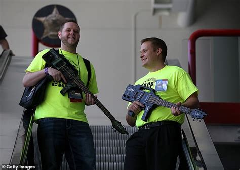 Texans Can Now Openly Carry Guns In Public Without A Permit Or Training