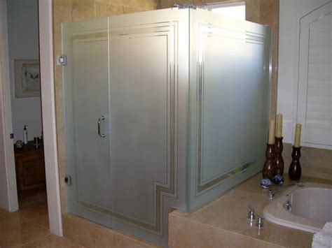 Saint Gobain Hinged Shower Enclosure For Bathroom Glass At Rs Sq