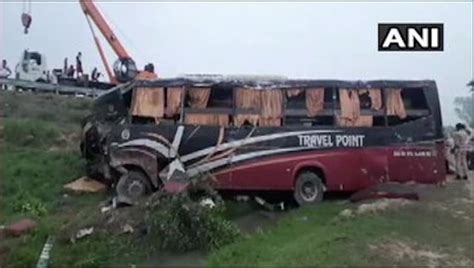 Uttar Pradesh Bus Accident Latest News On Uttar Pradesh Bus Accident