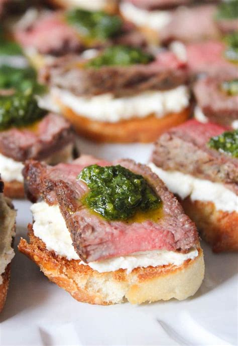 Beef Tenderloin Crostini With Whipped Goat Cheese And Pesto