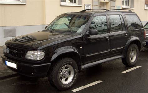 1995 Ford Explorer Eddie Bauer 4dr Suv 40l V6 Auto