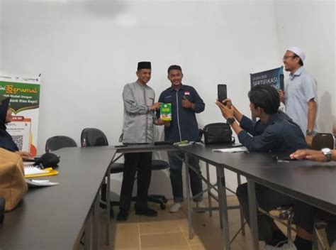 Mahasiswa Program Studi Manajemen Dakwah Kuliah Lapangan Di Bwi Prodi