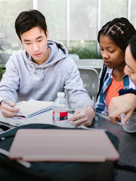 benefits affected  student finance uniacco