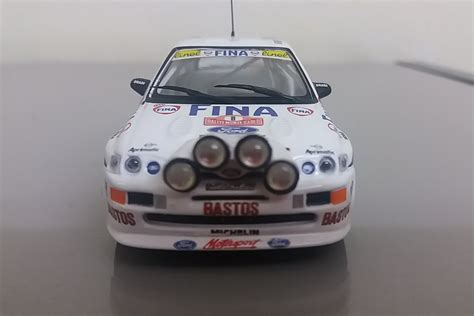 Ford Escort RS Cosworth Rallye Automobile Monte Carlo 1995 Thiry