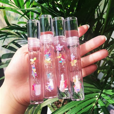 China Wholesale Private Label Bulk Lipgloss Vendor Cute Kids Natural