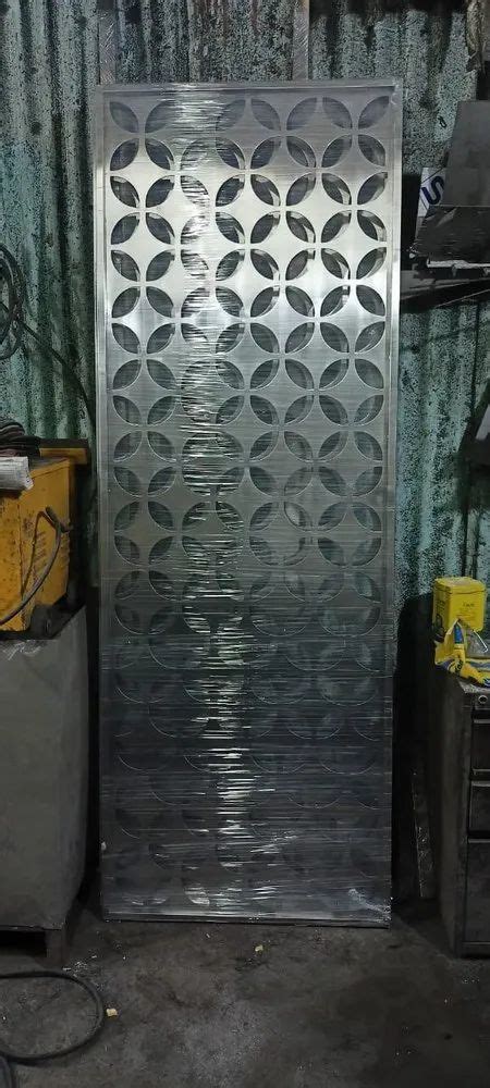 Modern Stainless Steel Laser Cutting Partition In Mumbai Thickness