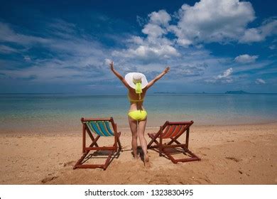 Beautiful Sexy Woman Has Yellow Bikini Stock Photo 1323830576 Shutterstock