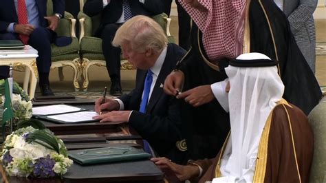 President Trump Receives Saudi Gold Medal Cnn Video