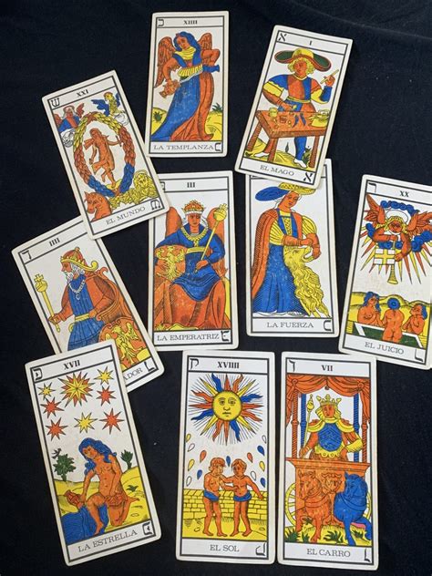 Como Tirar Las Cartas Del Tarot Y Tiradas Que Puedes Hacer